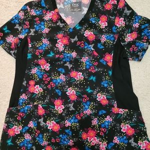 Cherokee iflex 2 scrub tops large